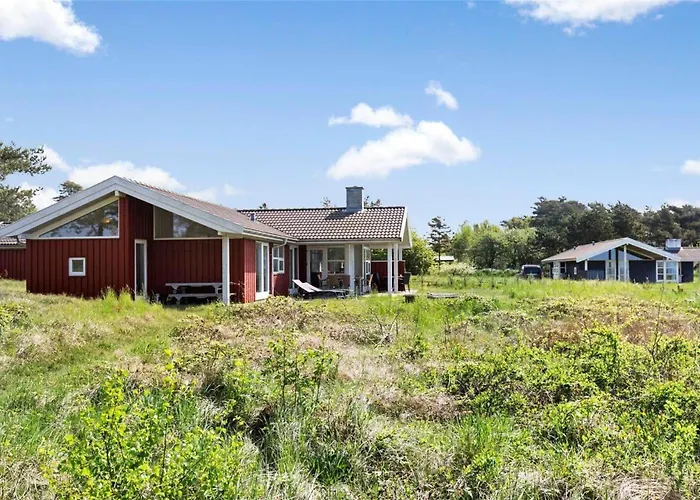 1416-aakirkeby-holsteroddevej-9 * Vester Somarken